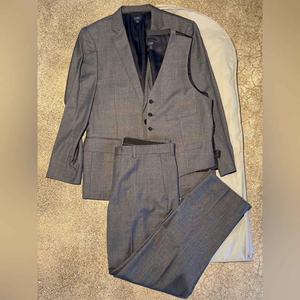 J. Crew Charcoal Men's 3 piece Suit Set